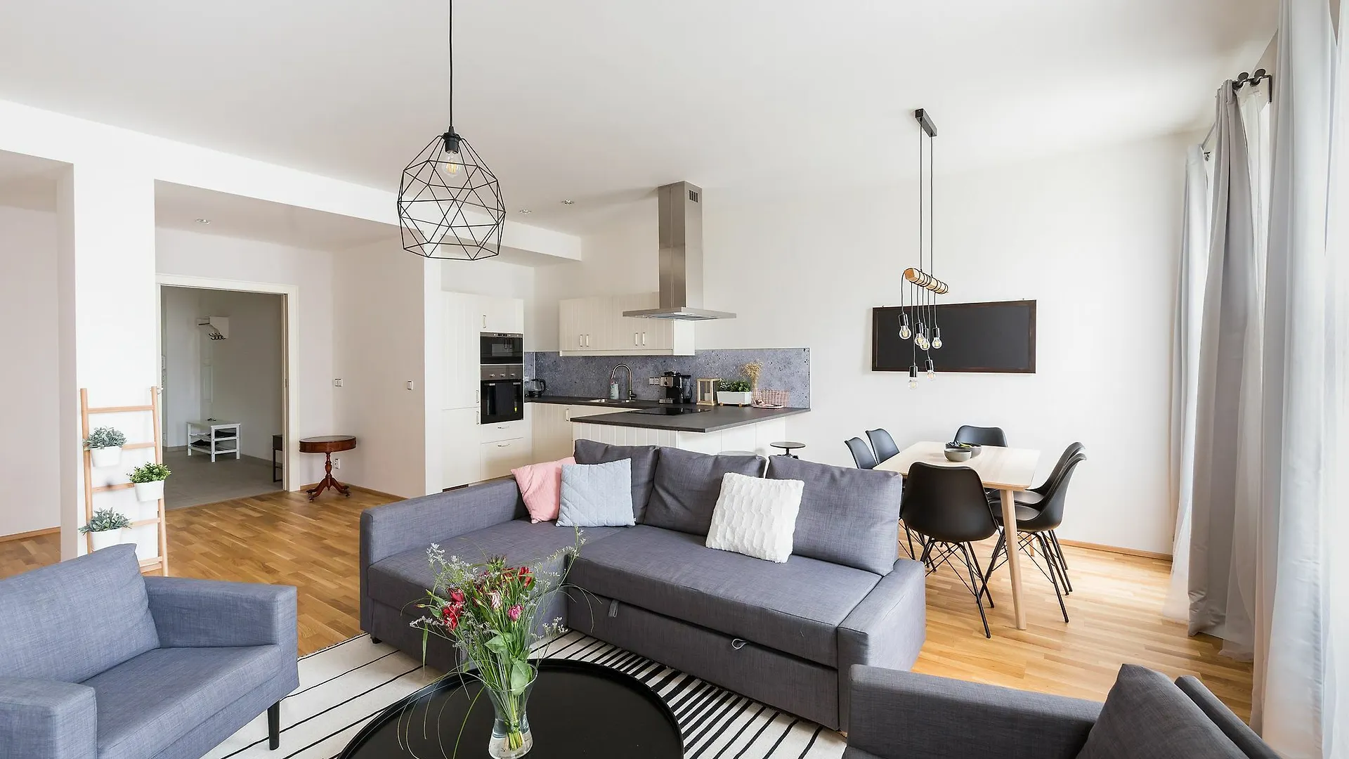 Boris\' Apartments City Centre Parks location